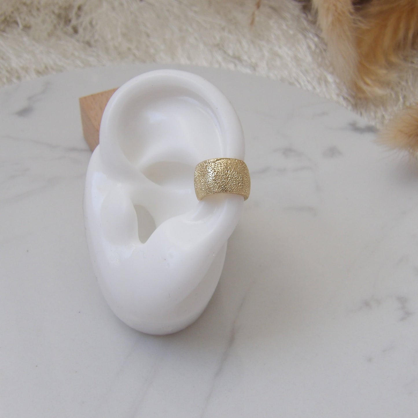 JOY EAR CUFF GOLD