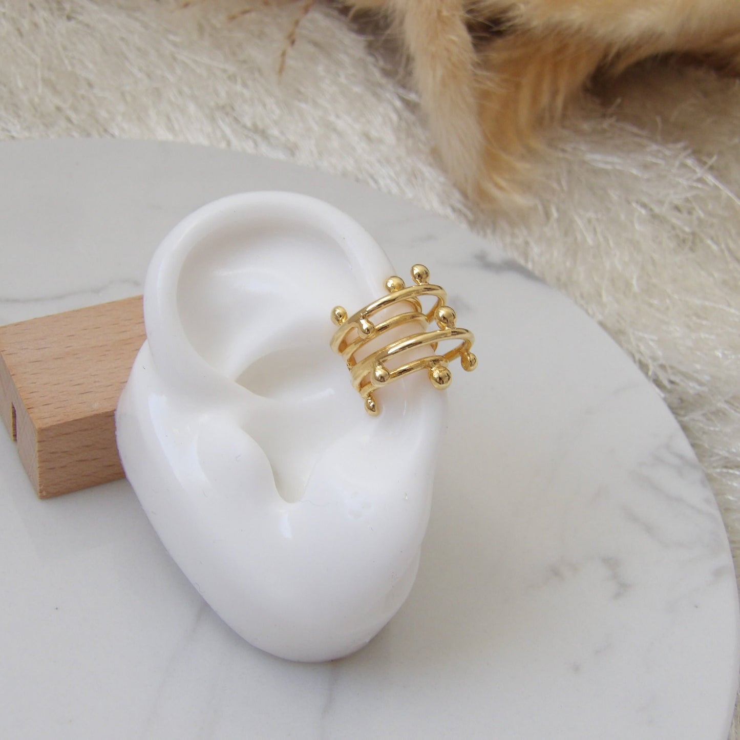 SUNNY EAR CUFF BRONCE GOLD