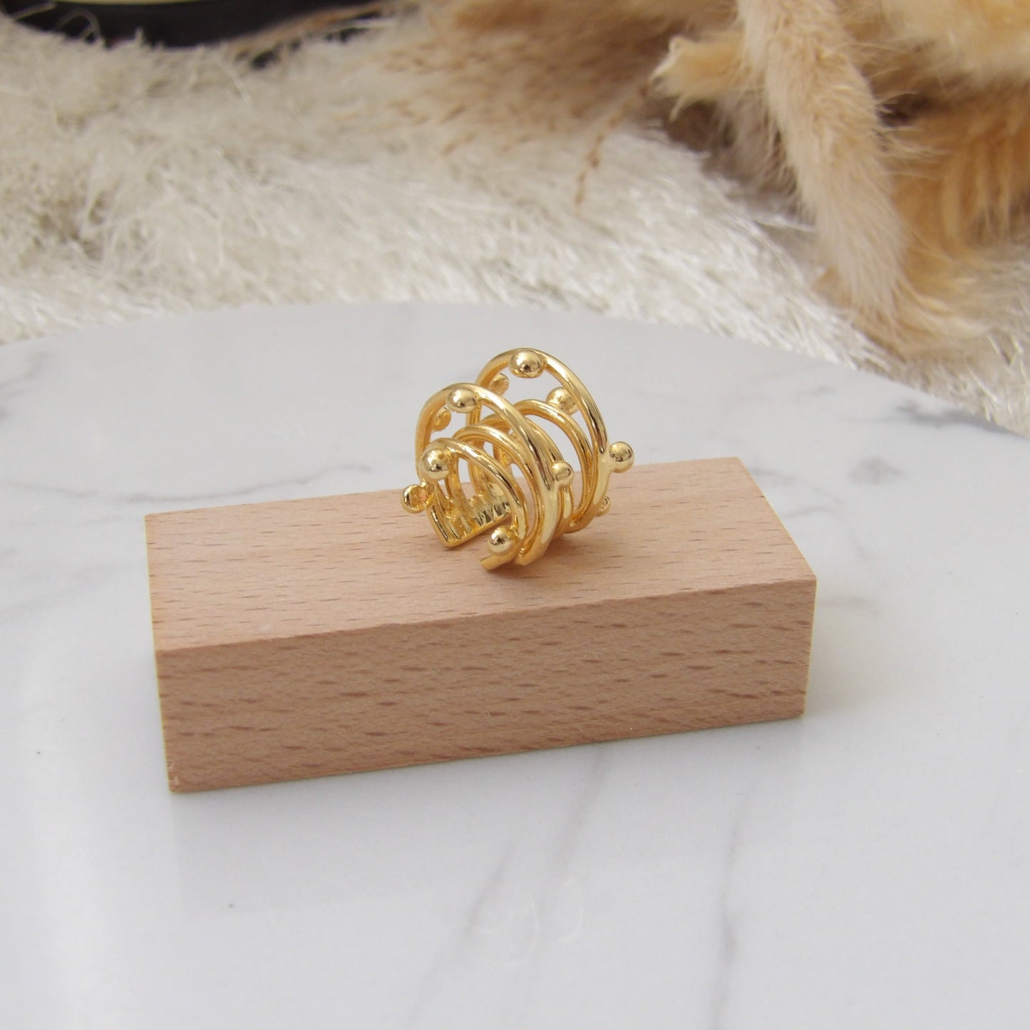SUNNY EAR CUFF BRONCE GOLD
