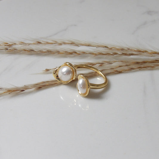 ISLA PEARL GOLD RING