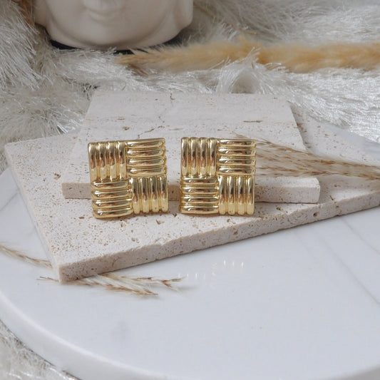 POPPY EARRING GOLD
