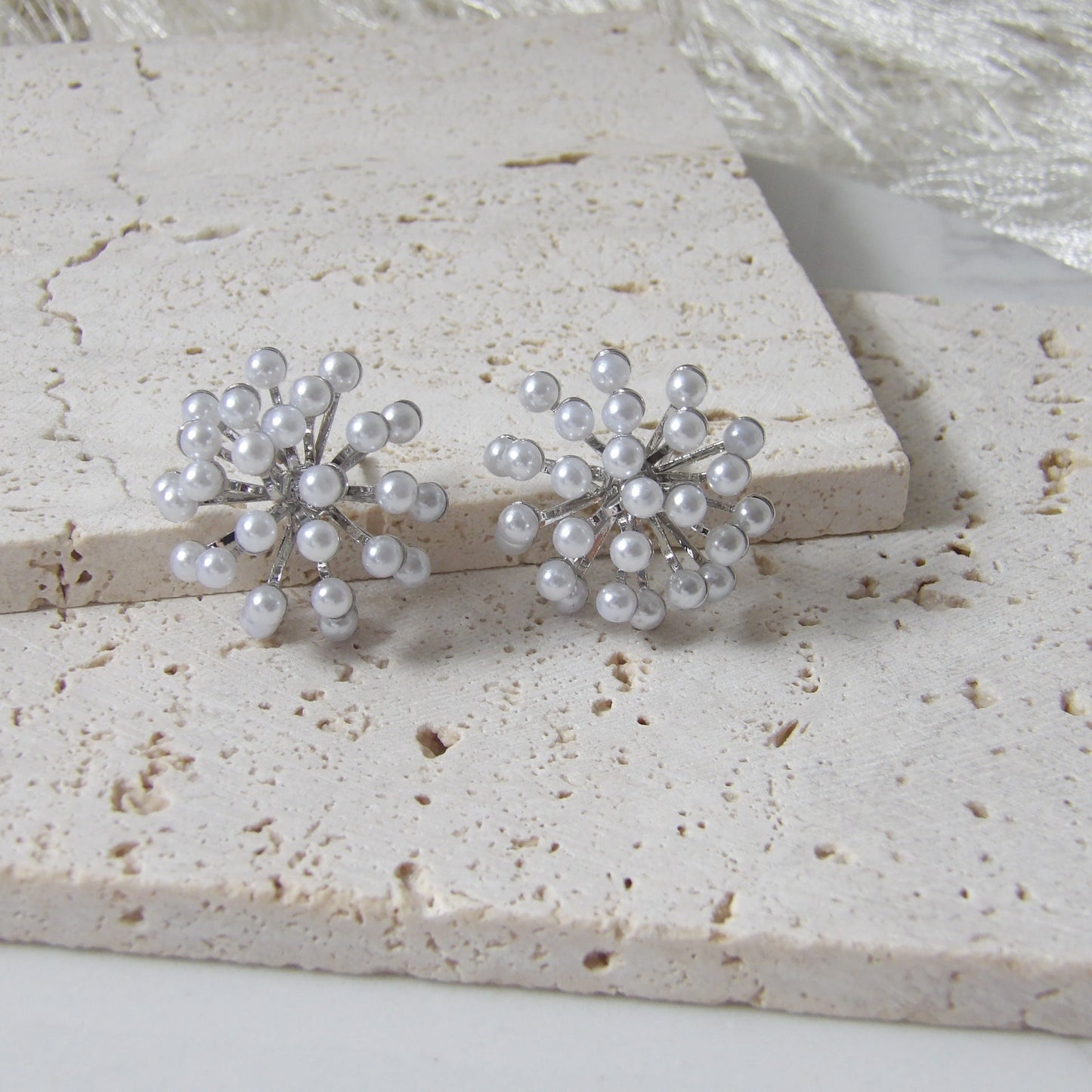 DOVE PEARL EARRING SILVER