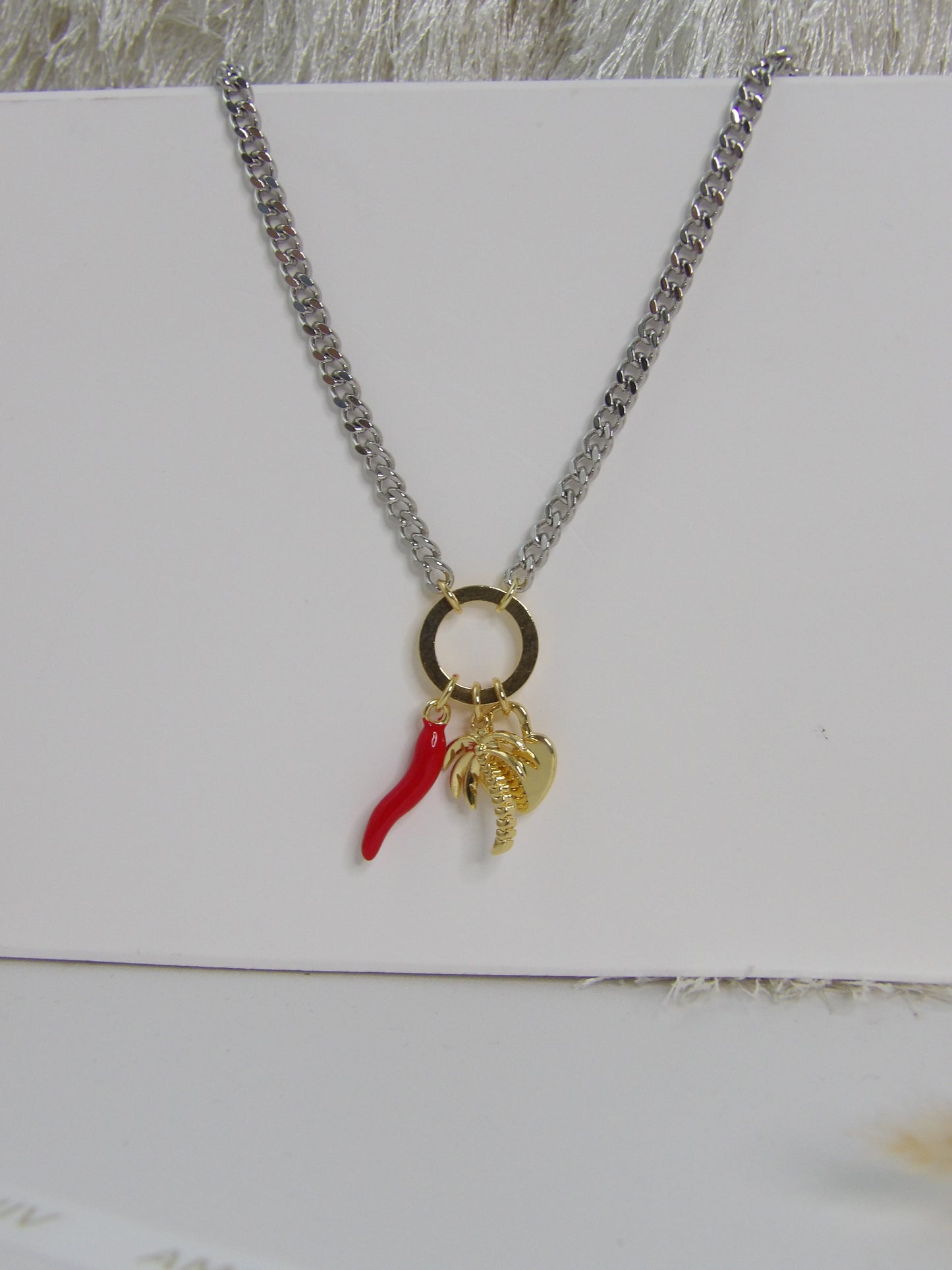 VIBRANT TROPICS NECKLACE GOLD