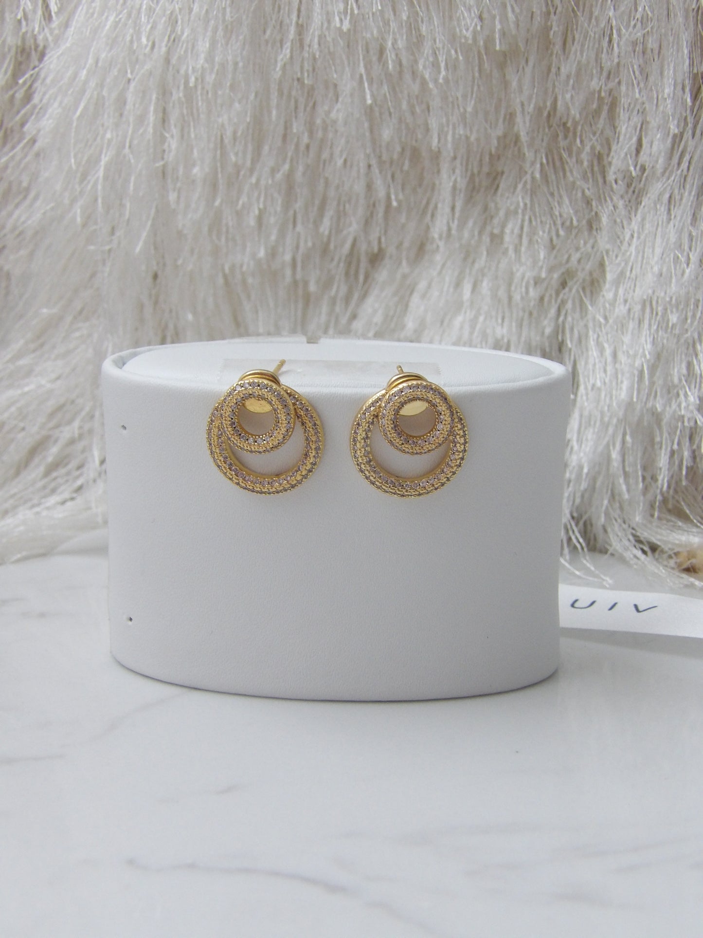IVORY LOOP EARRINGS MULTI USE