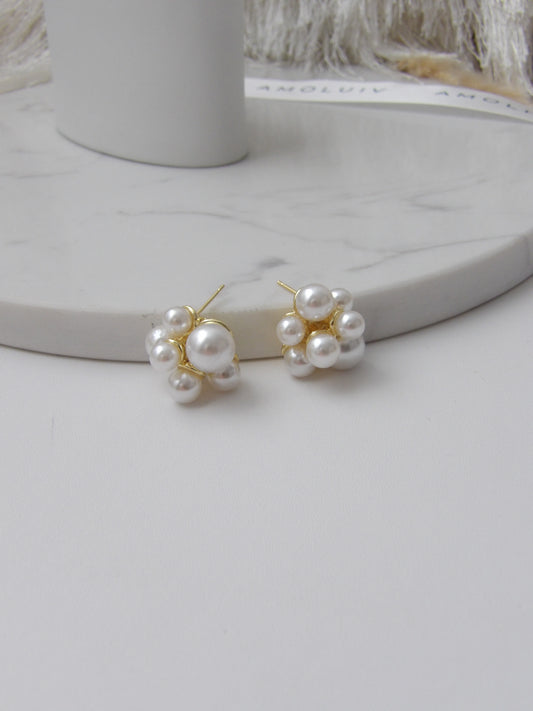 INFINITY CHIC EARRINGS