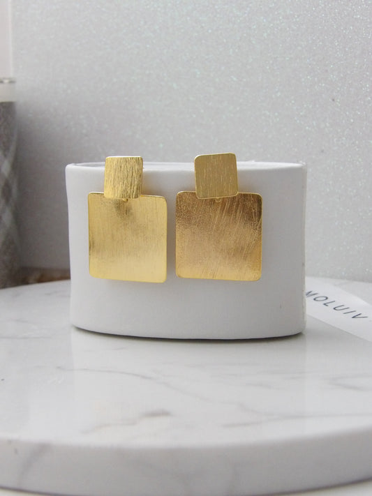 GOLDEN FRAME BRONZE EARRINGS