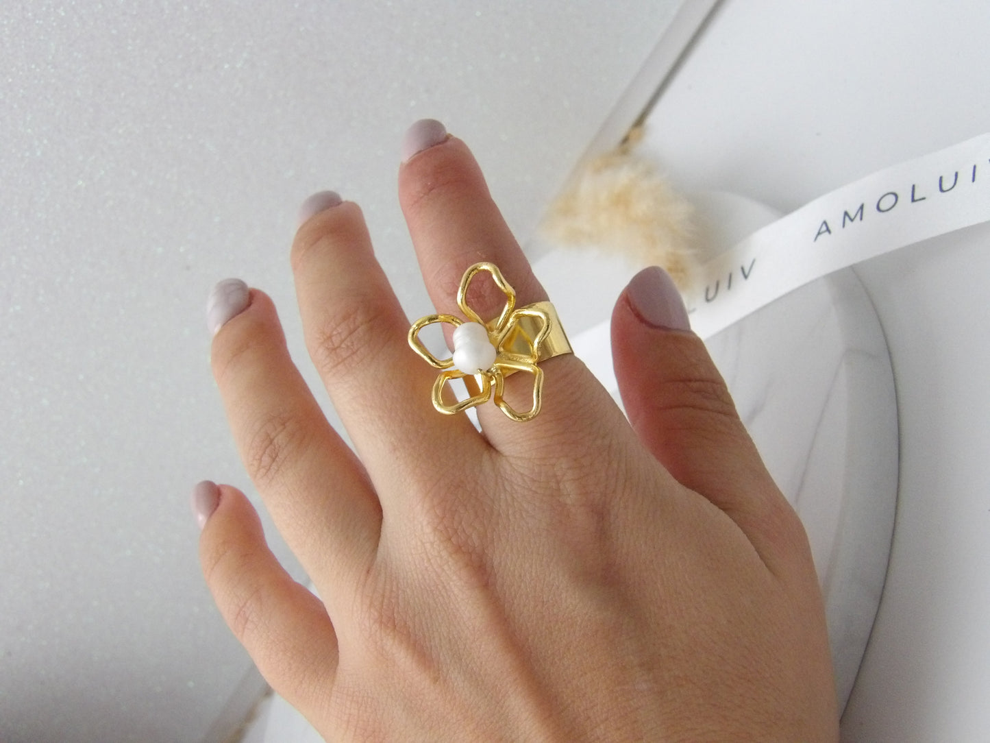 BLOOM BRONZE RING