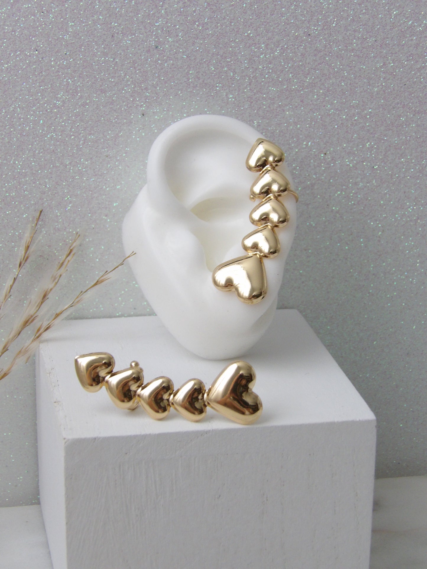 AMOUR BOLD EARRINGS GOLD