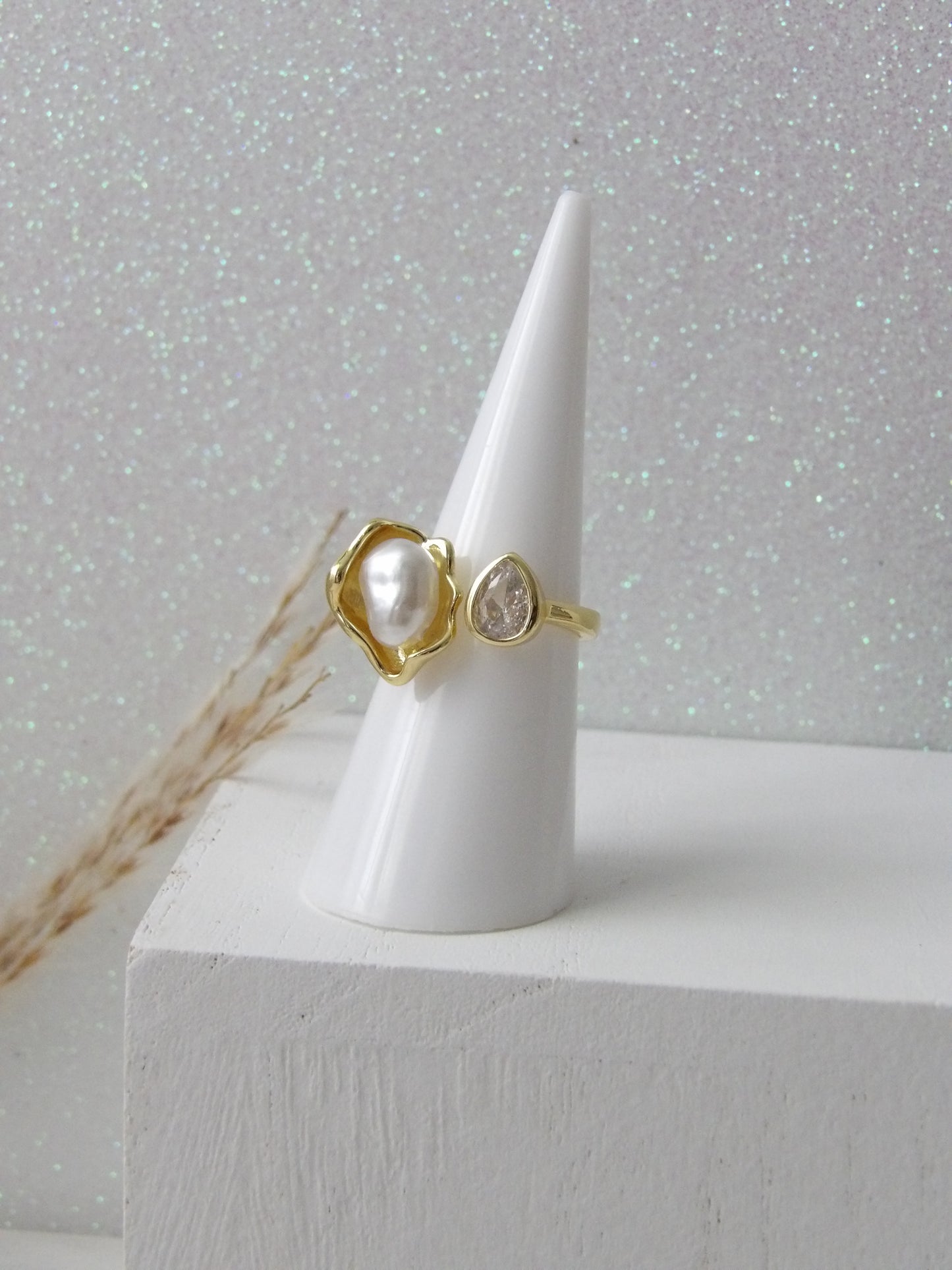 SERENNA GOLD RING