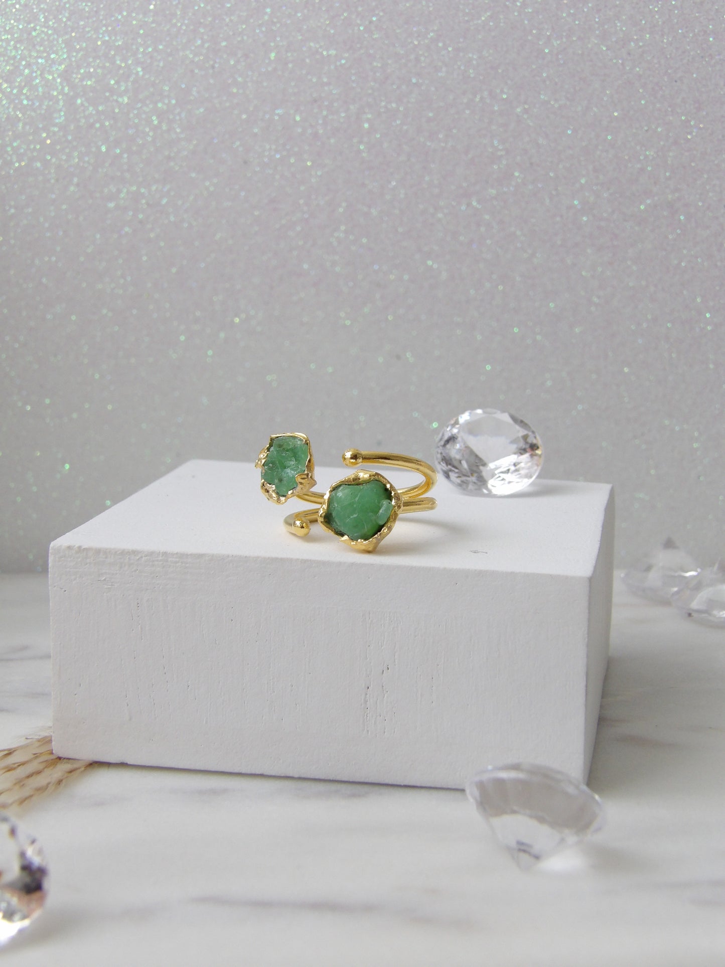 ESENCIA GREEN BRONZE RING