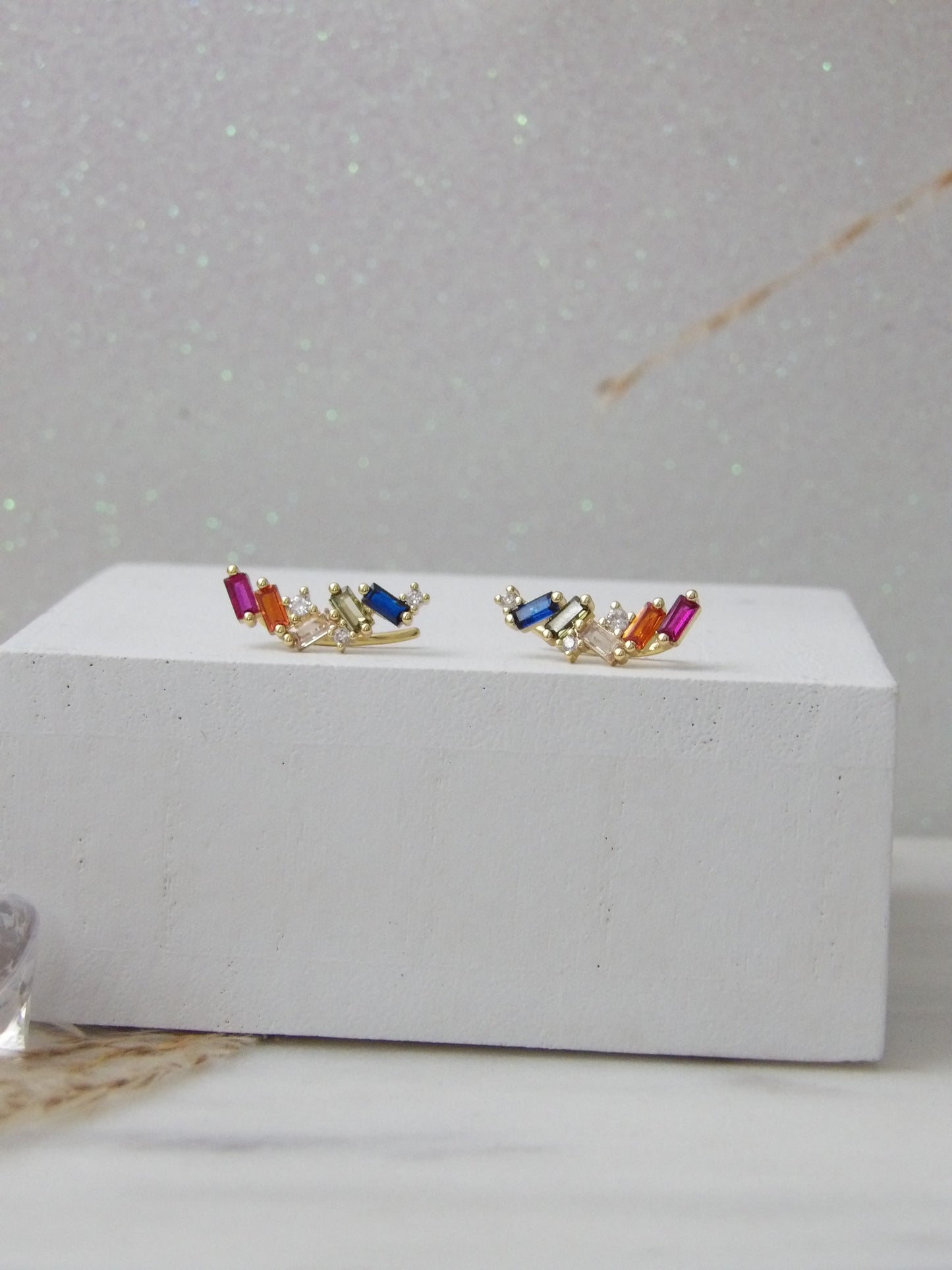PRISM GOLD STUD EARRINGS