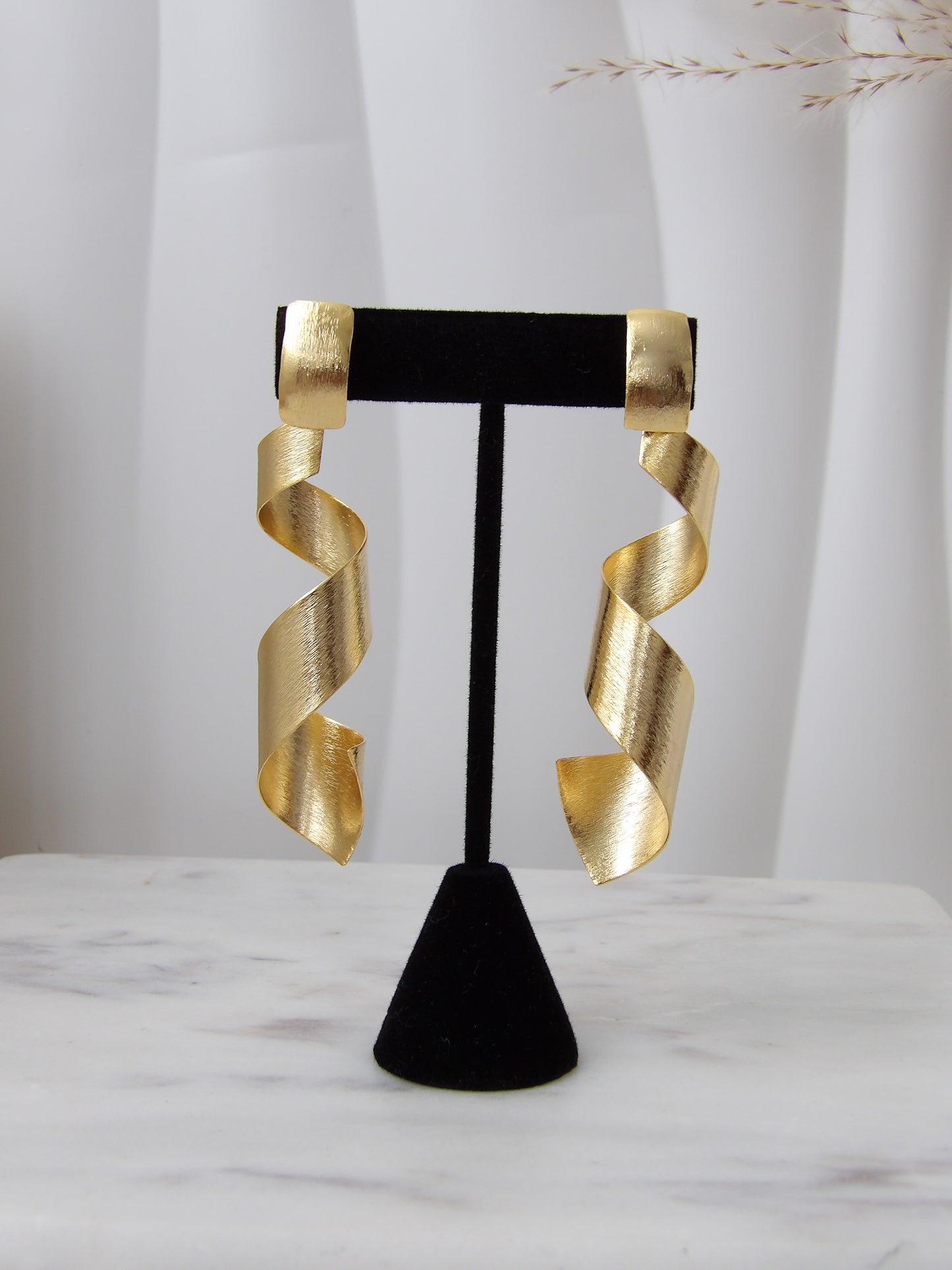 LIRA SPIRAL EARRINGS BRONZE