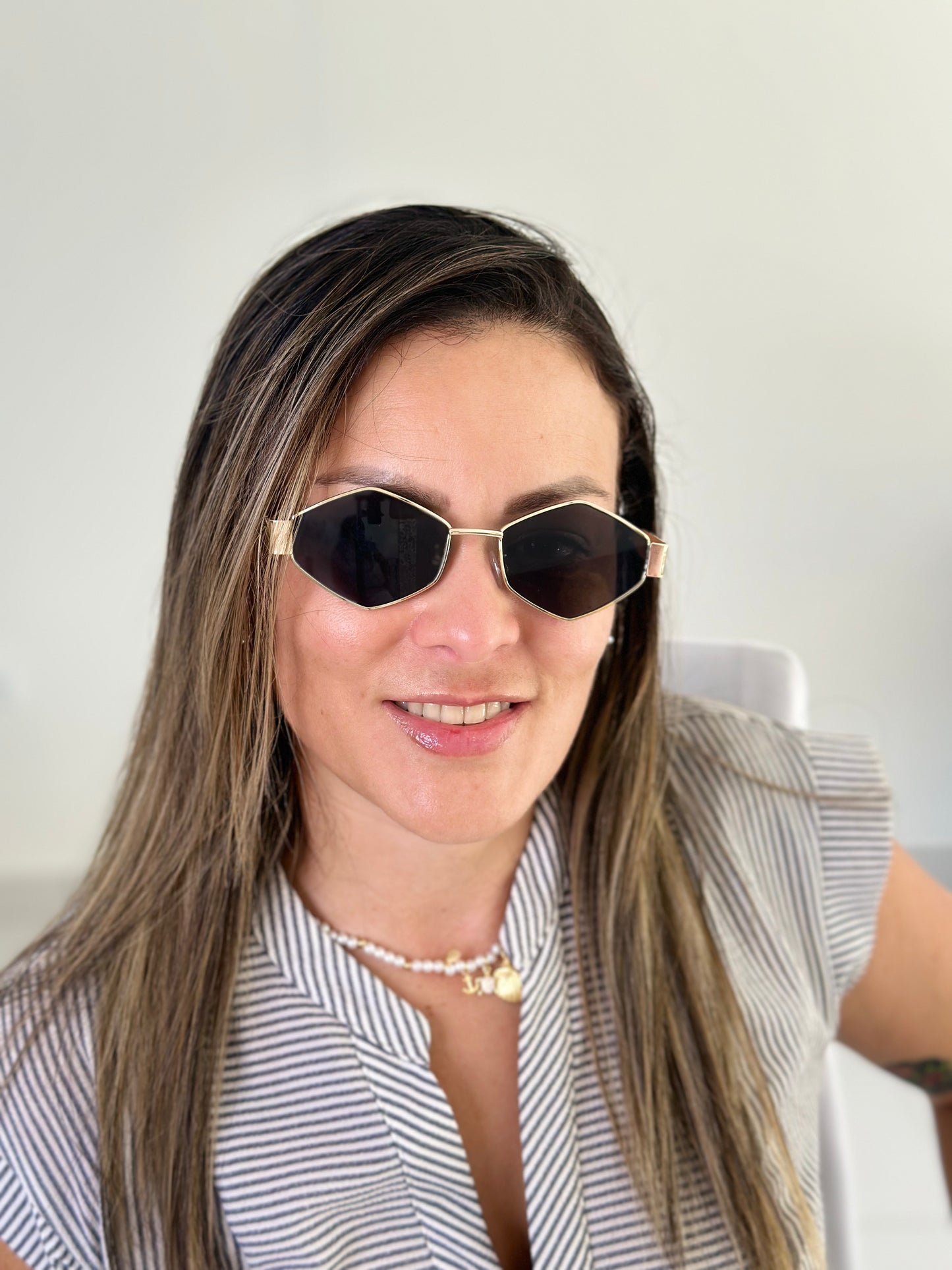 NINA RETRO SUNGLASSES