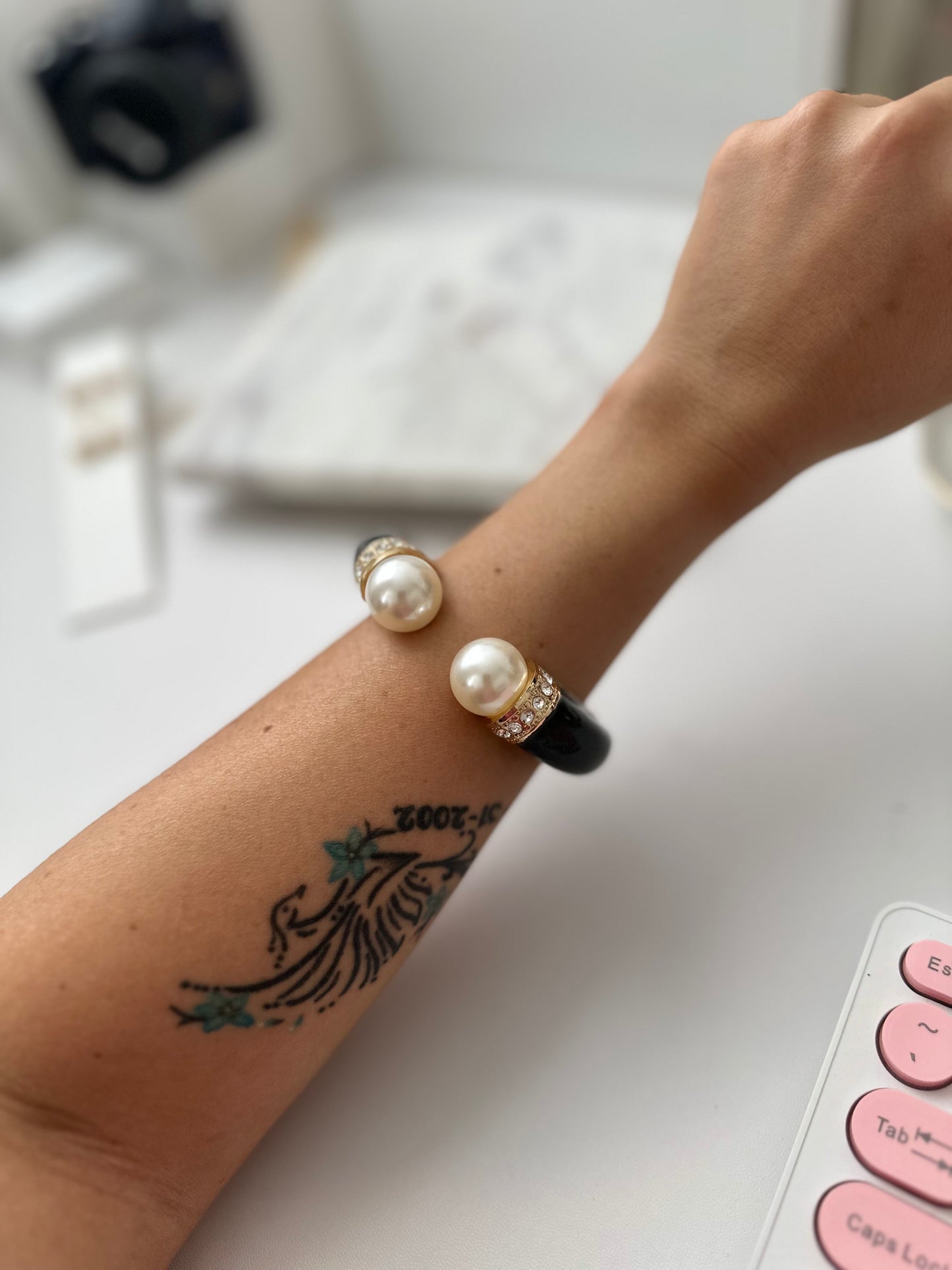 BELLA NOIR BRACELET