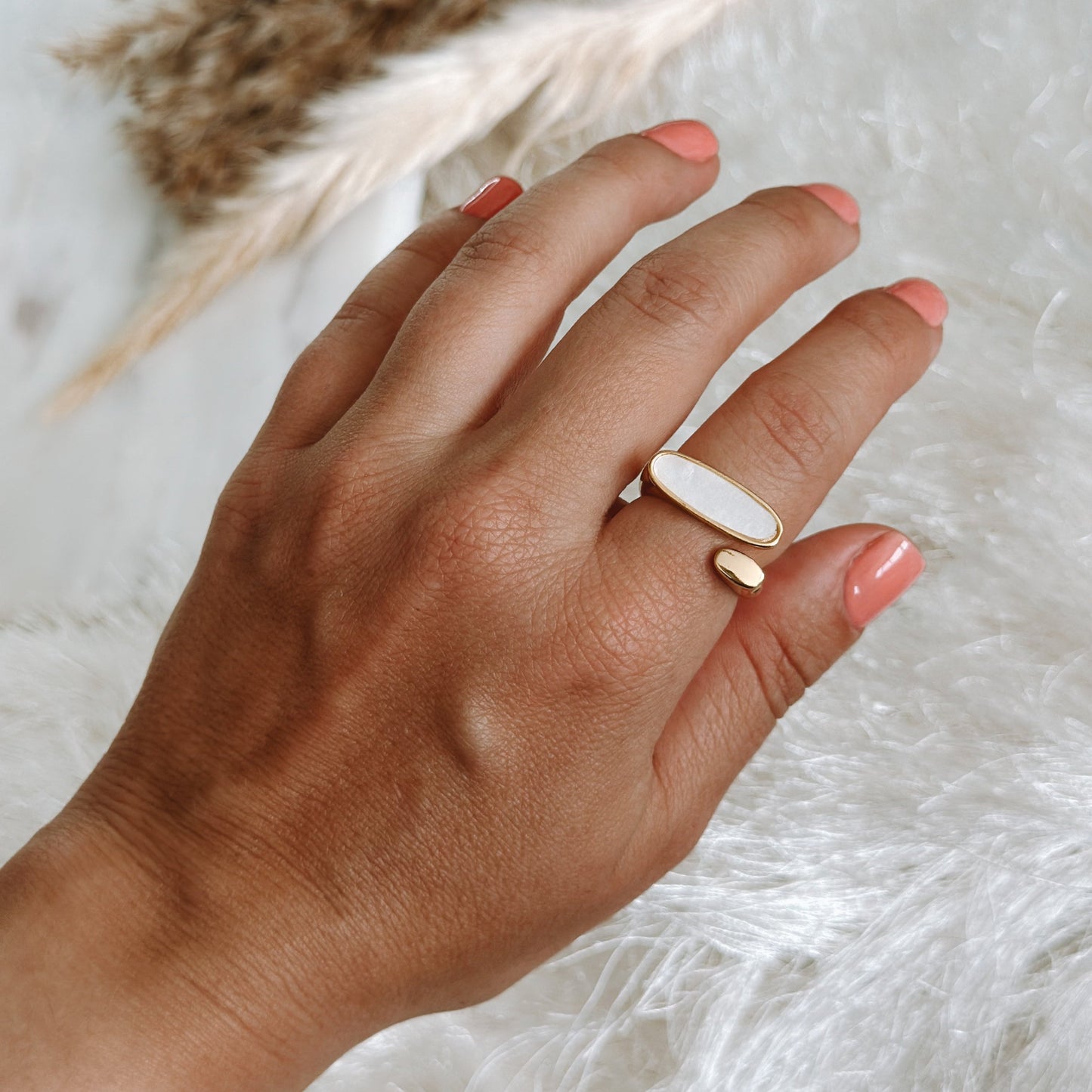 L RING GOLD