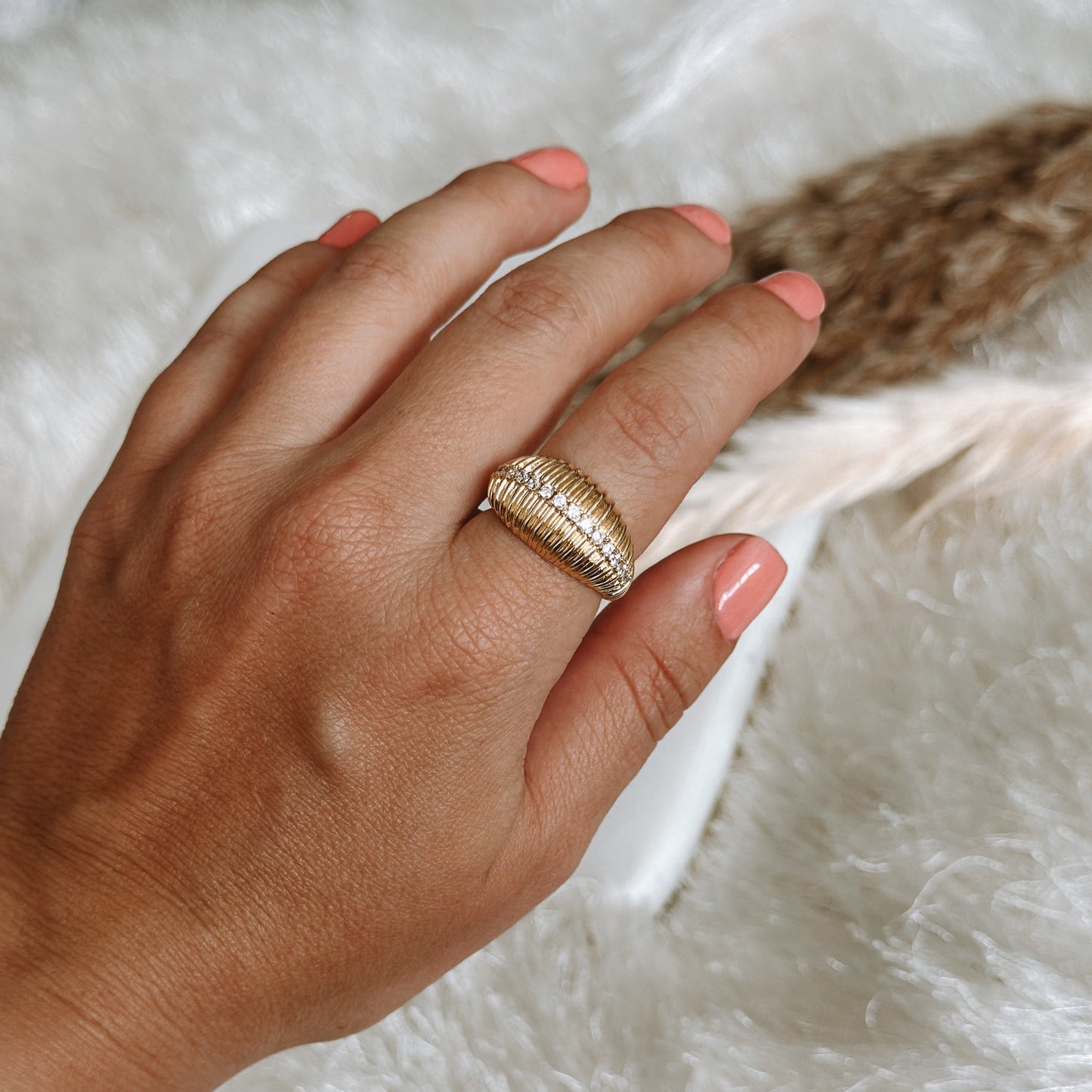NIDO RING GOLD