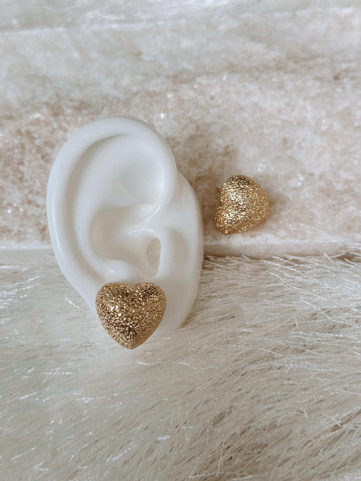 HEART CHUNKI GOLD EARRINGS