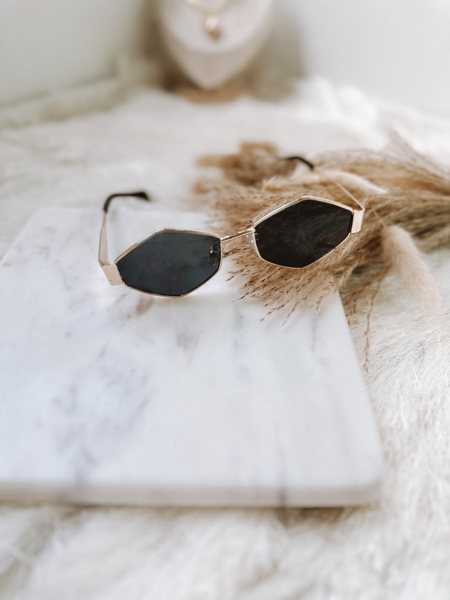 NINA RETRO SUNGLASSES