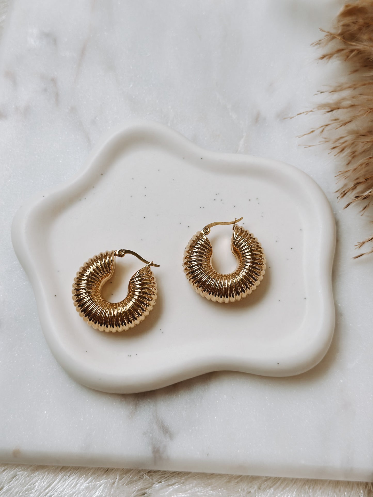 HELENA EARRING GOLD