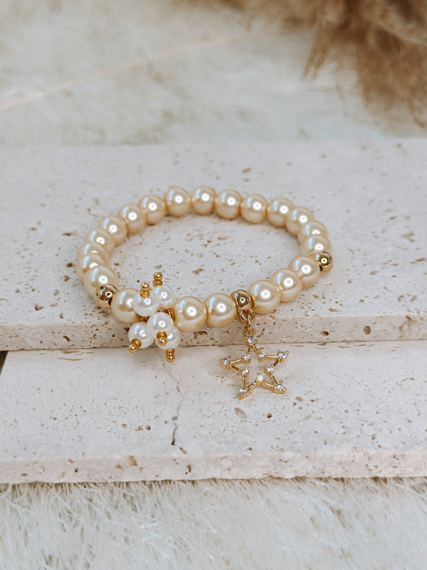 STAR PEARLS GOLD BRACELET
