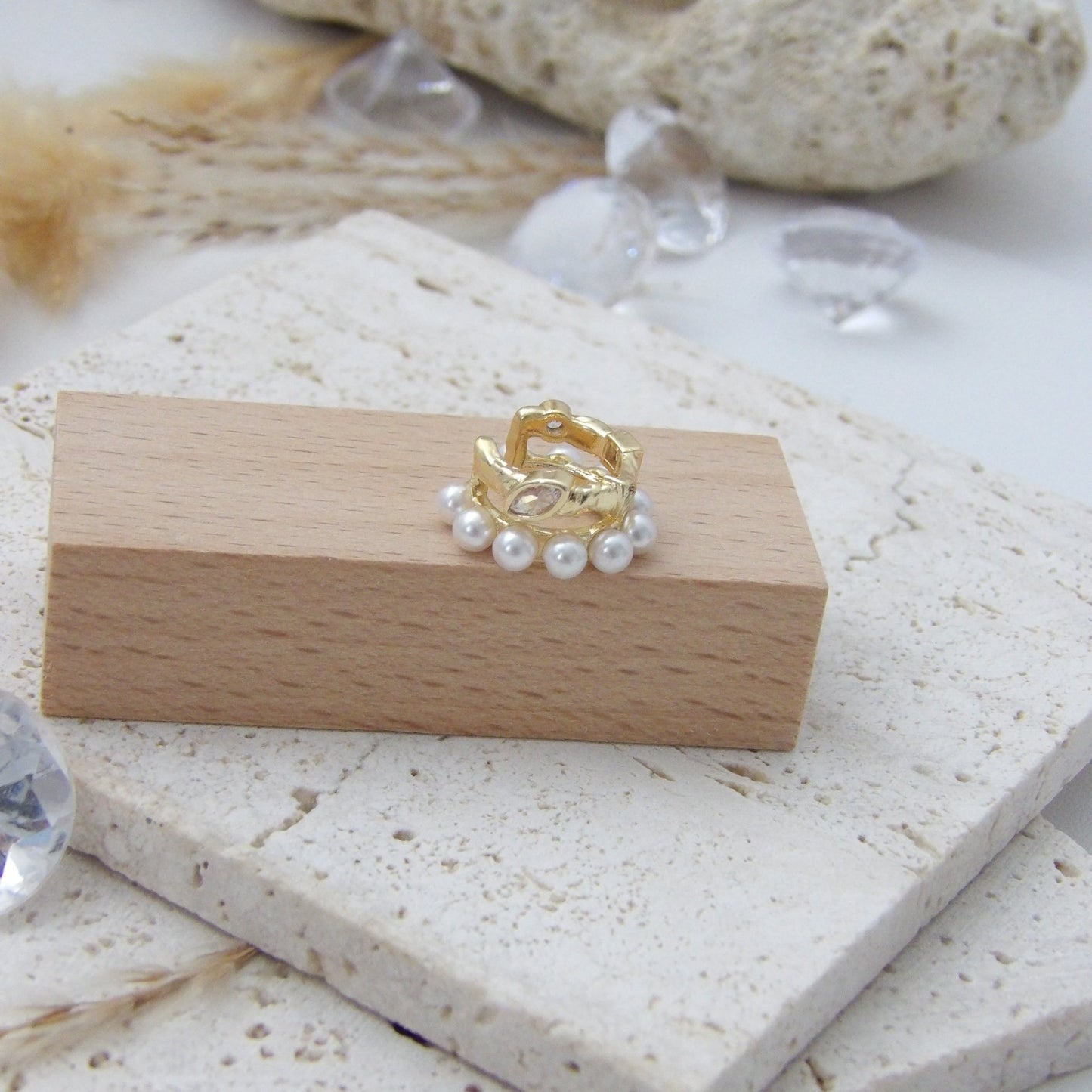 ADORIA EAR CUFF GOLD