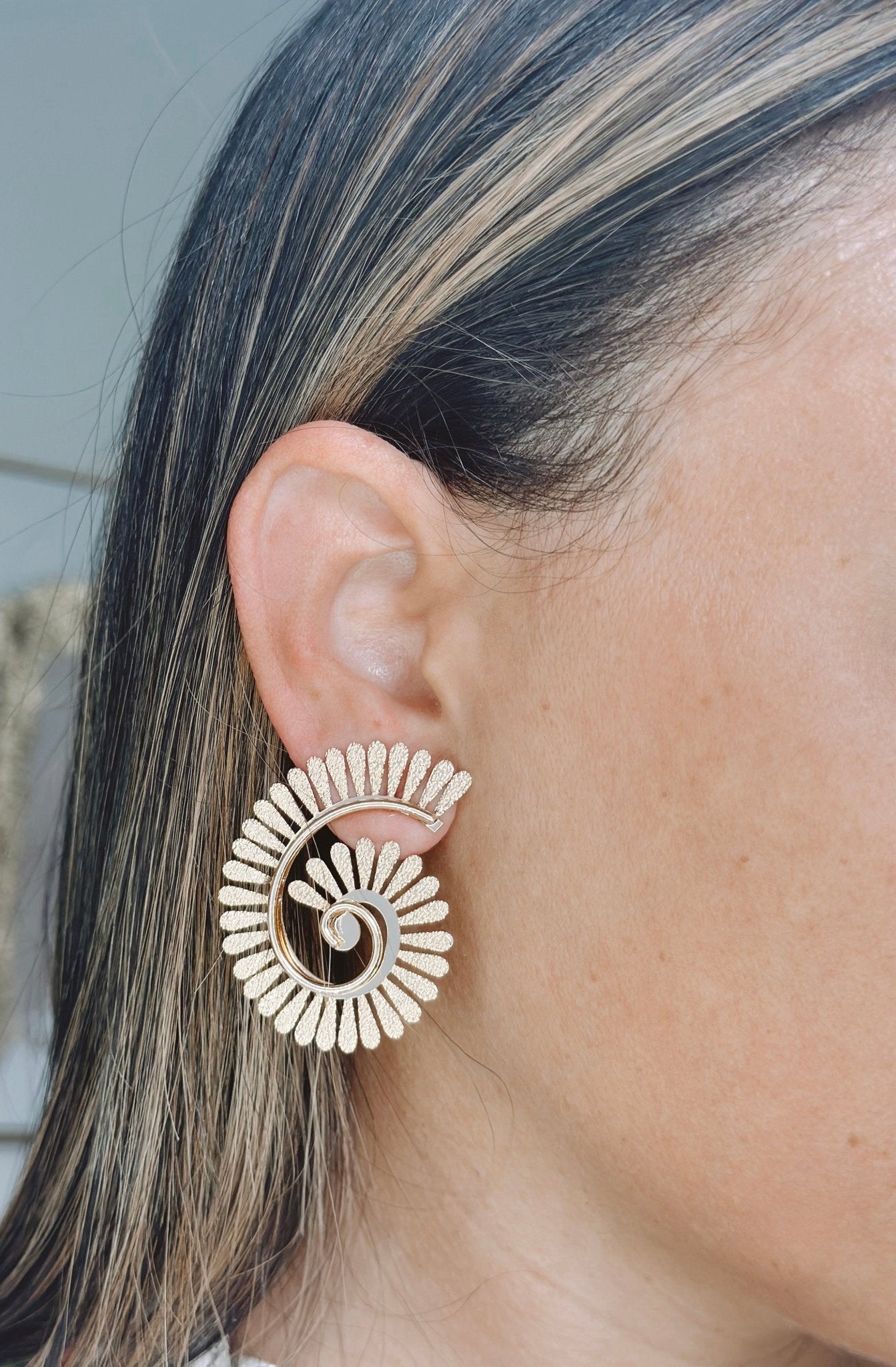 AURORA GOLD EARRINGS