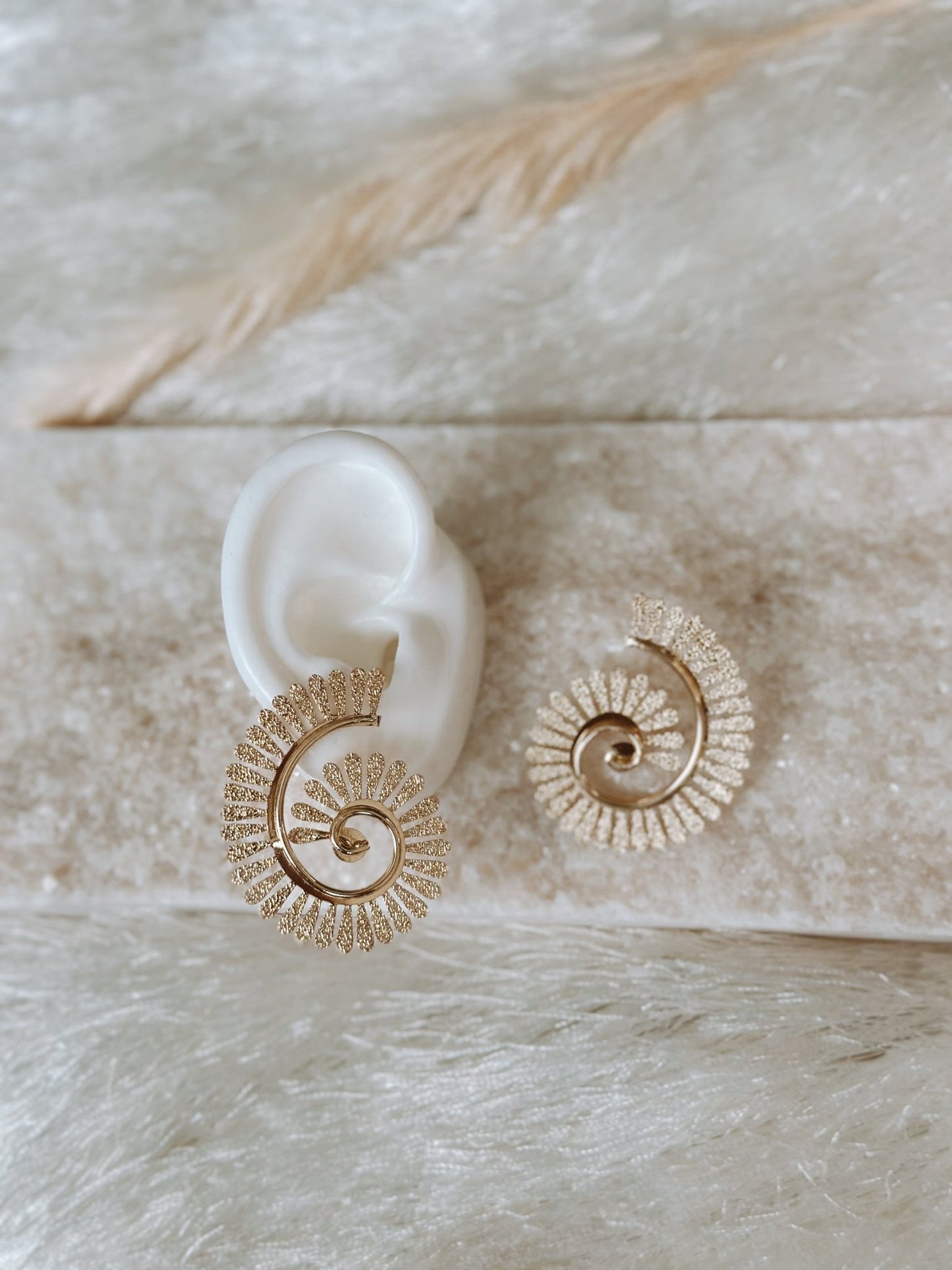AURORA GOLD EARRINGS