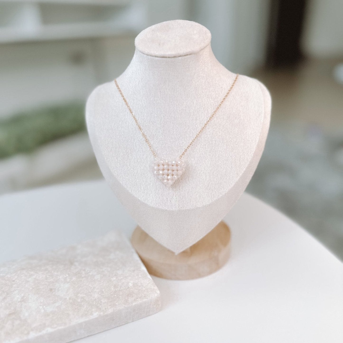 BRIGHT HEART NECKLACE