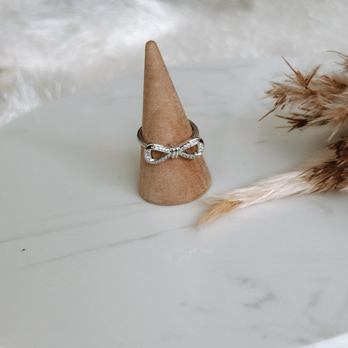 CARTER ZIRCON SILVER