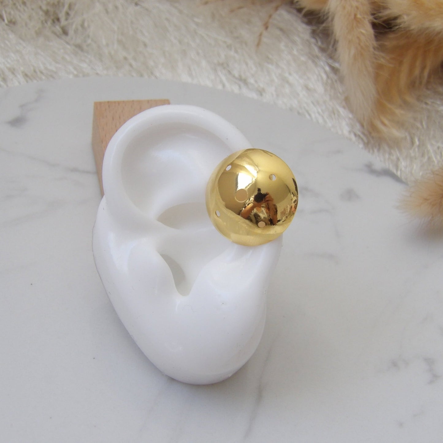 DARIA EAR CUFF BRONCE GOLD