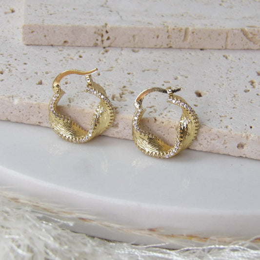 DIAMOND EARRING GOLD