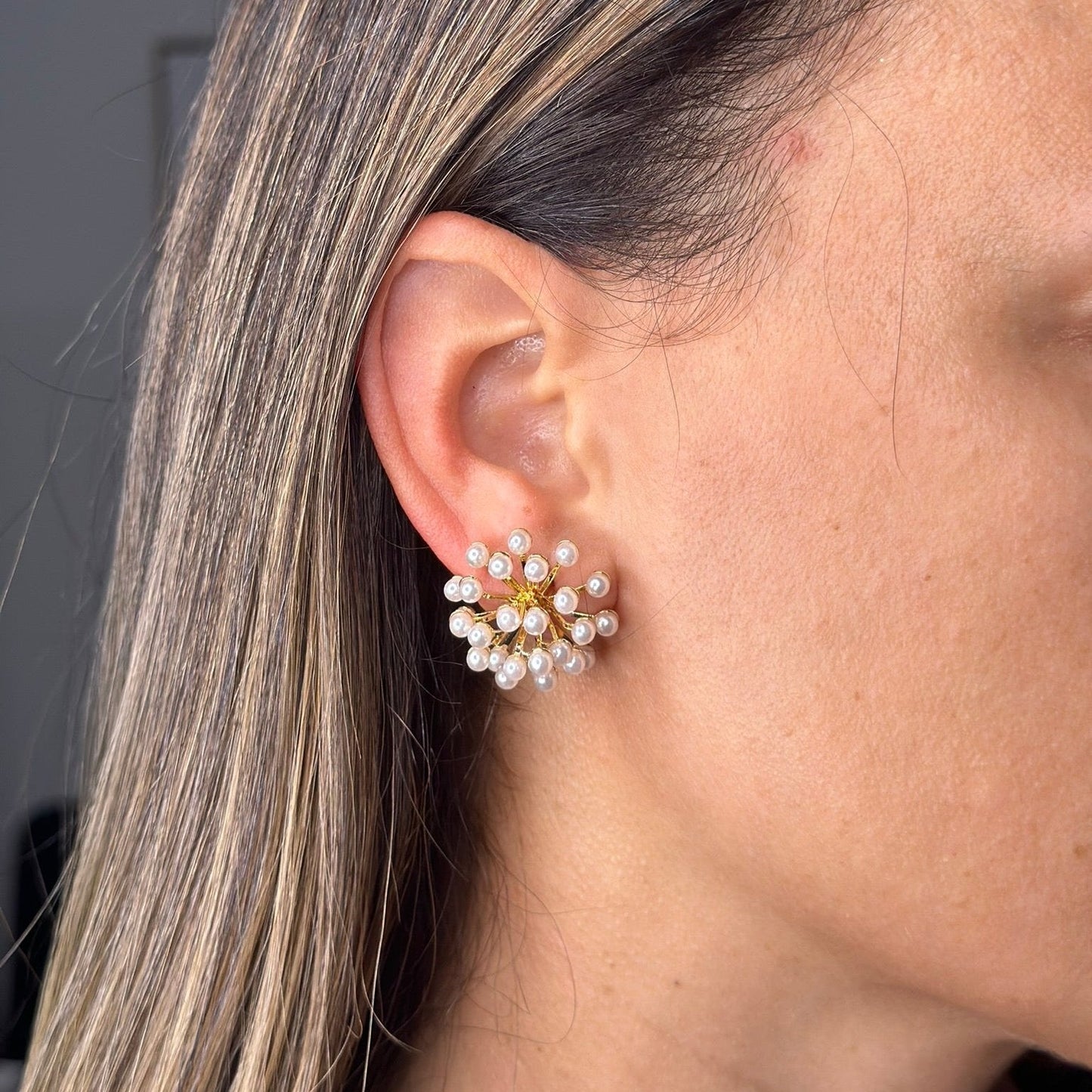 DOVE PEARL EARRING GOLD