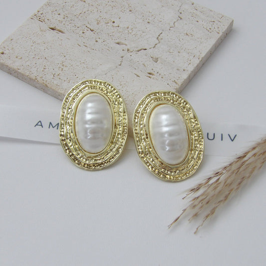 FELICITY GOLD PEARL EARRINGS