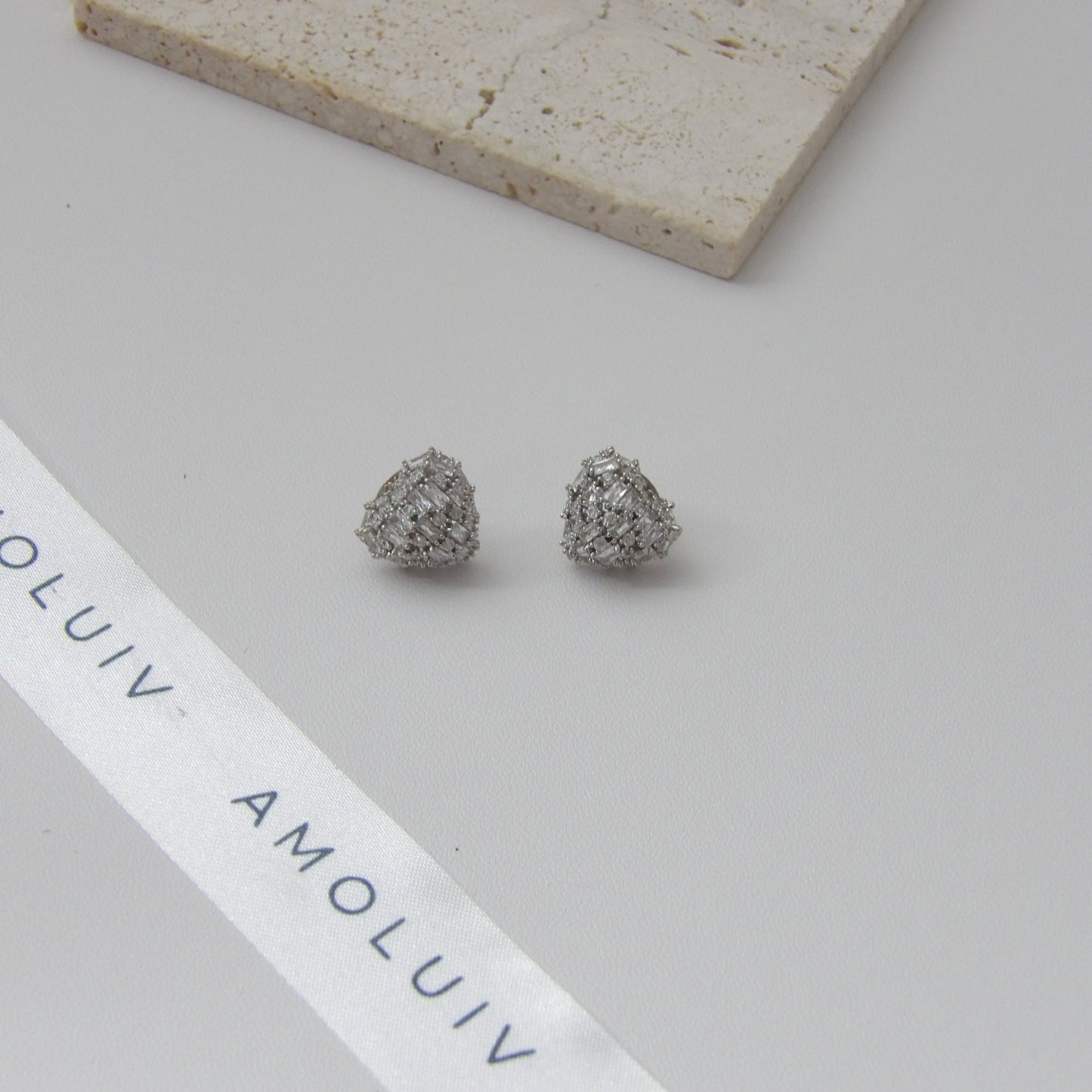 LUZ HEART EARRINGS SILVER