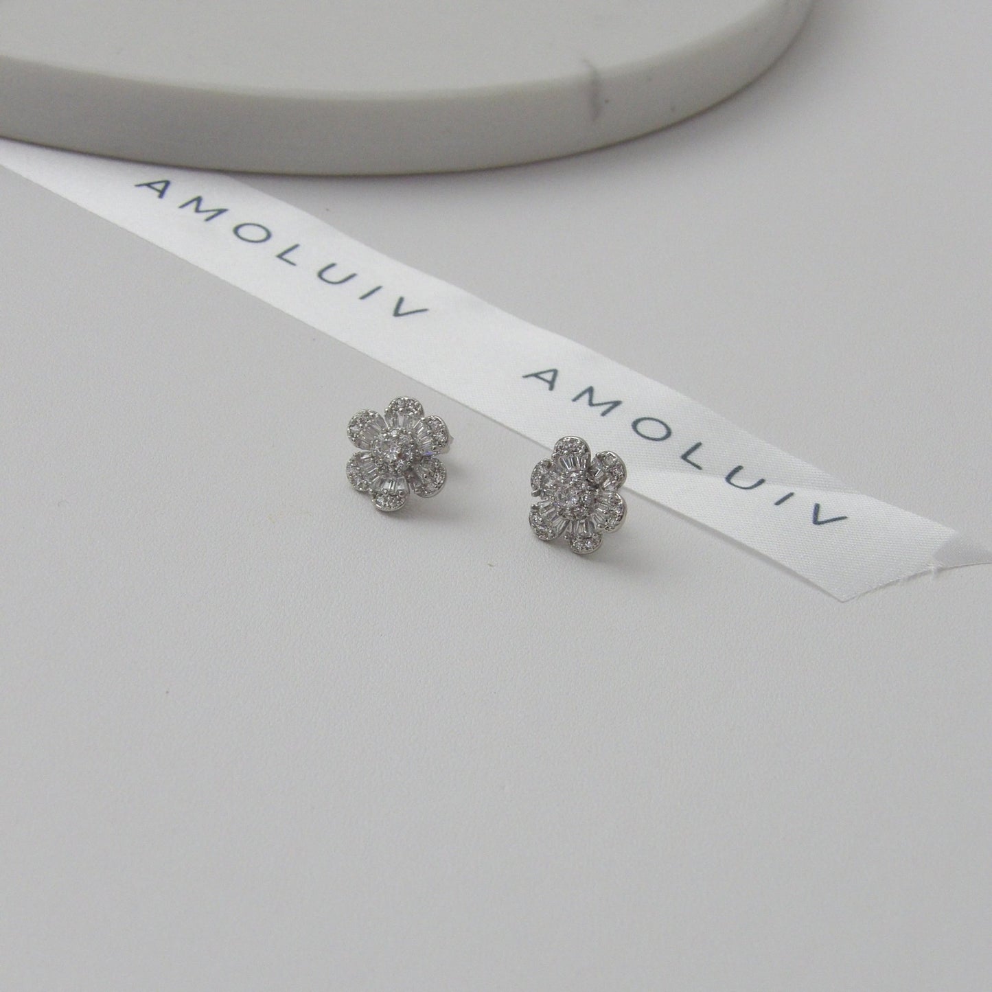 RENATA EARRINGS SILVER