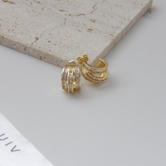 SANDRA EARRINGS GOLD