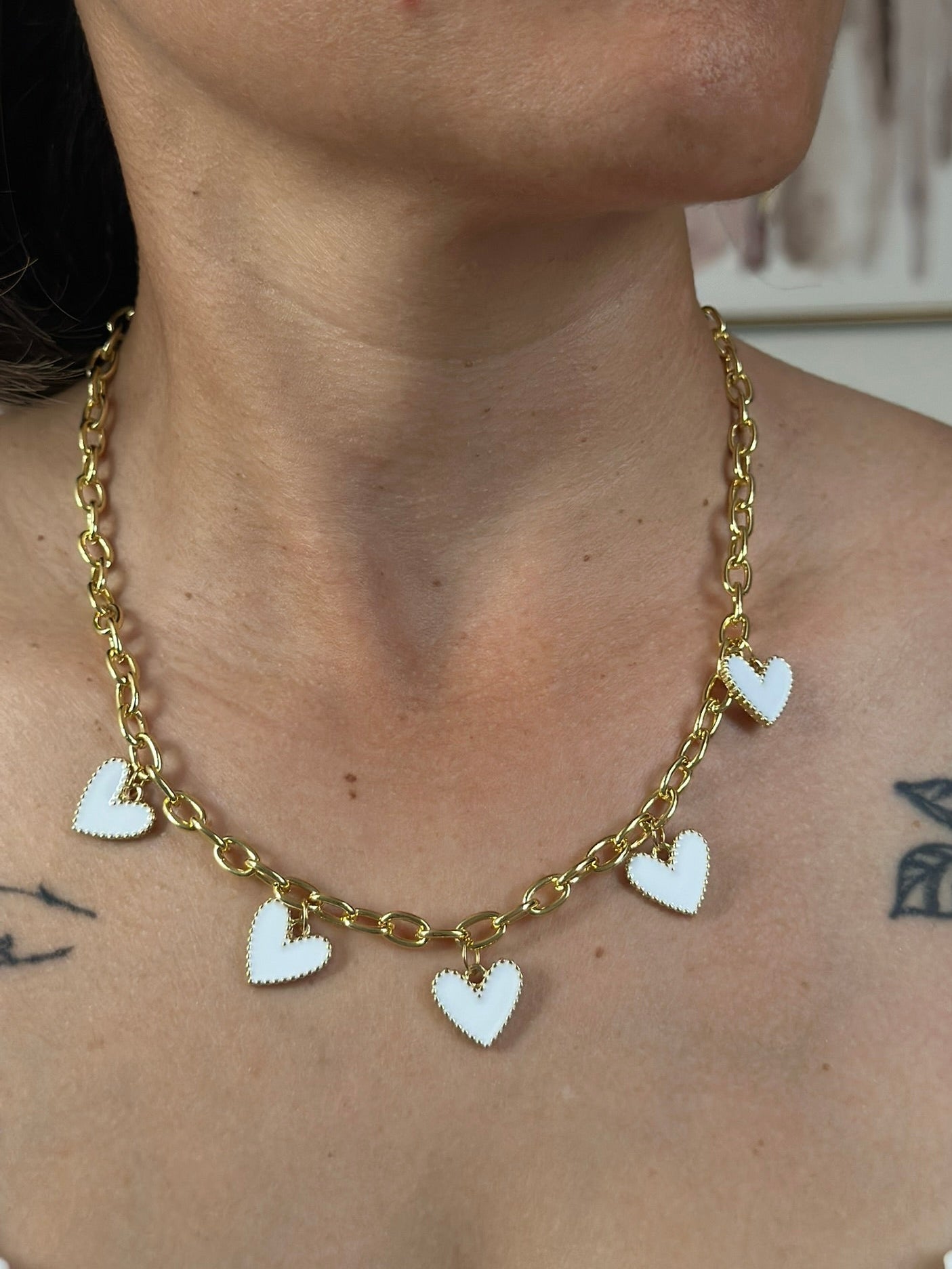 WHITE IN LOVE NECKLACE GOLD