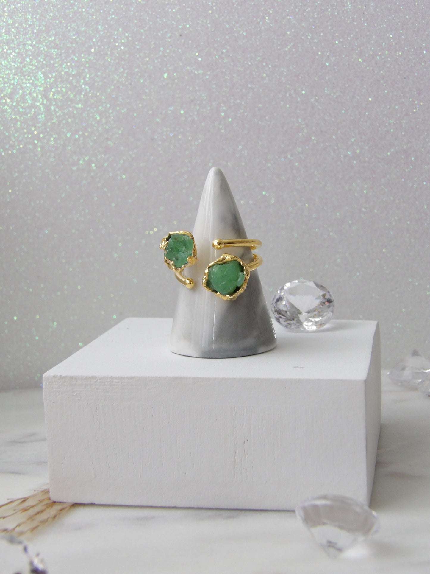 ESENCIA GREEN BRONZE RING