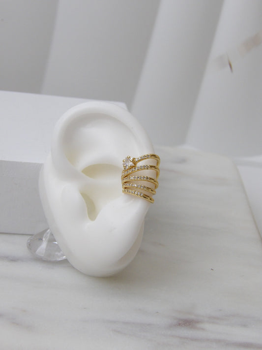 BRILLANCE TWIST EAR CUFF GOLD
