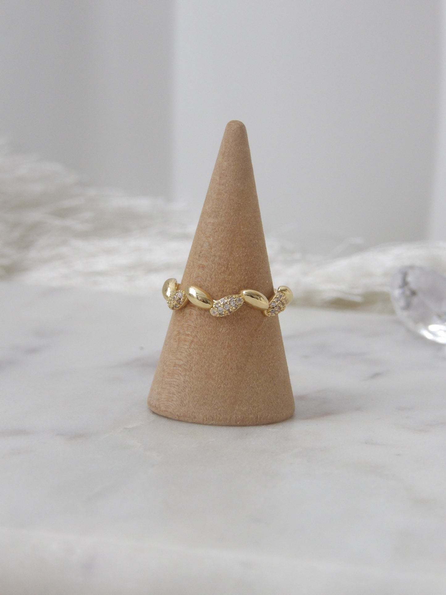 STARLACE GOLD RING