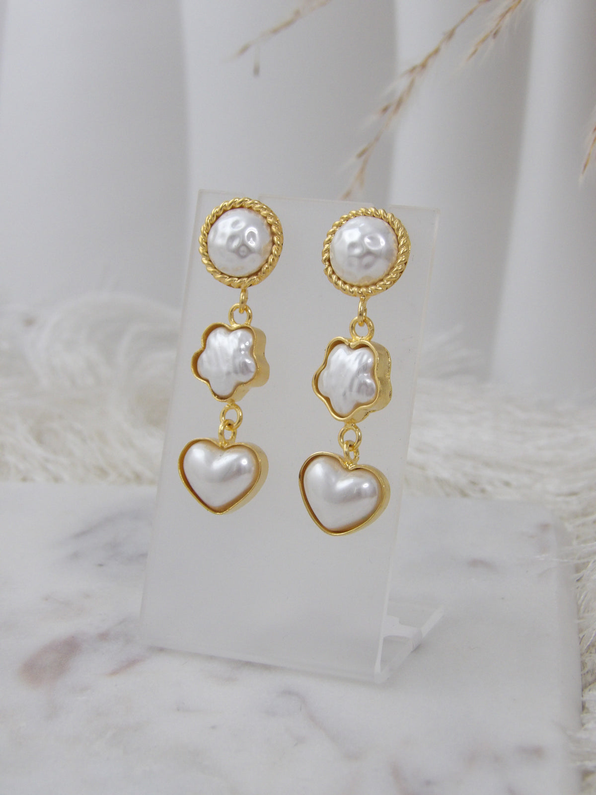 AMORELLE EARRINGS