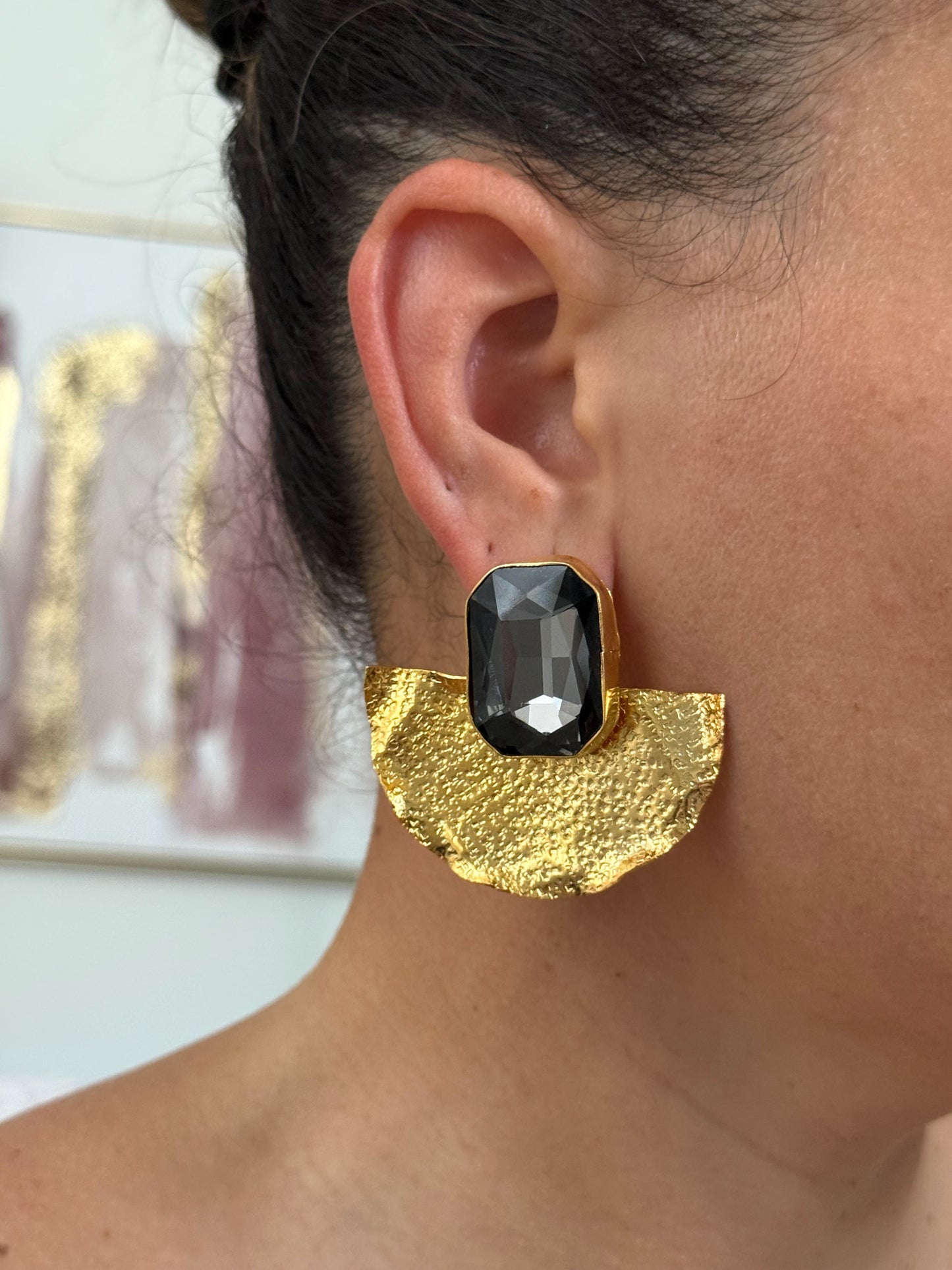 CRIMSON AURA BRONZE EARRINGS