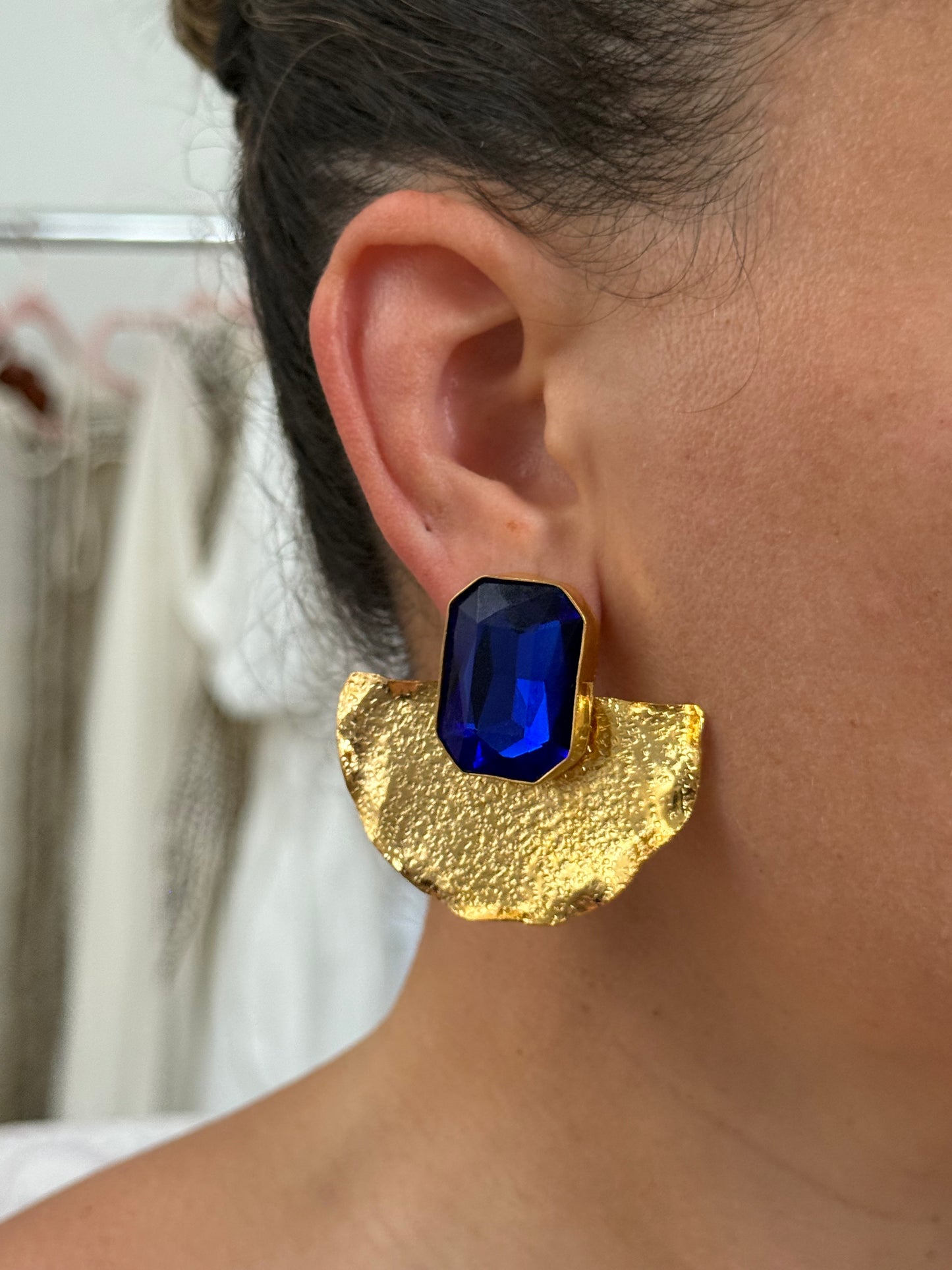 CRIMSON AURA BRONZE EARRINGS