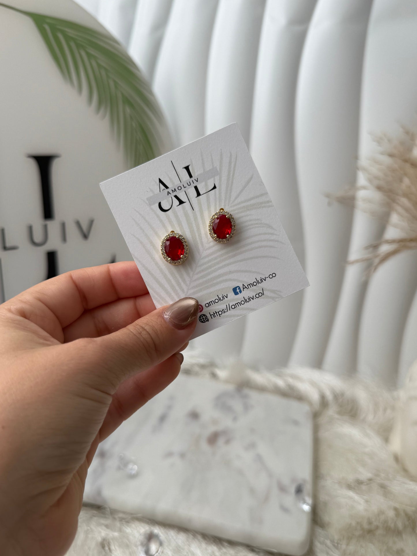 VELVET FLAME STUDS