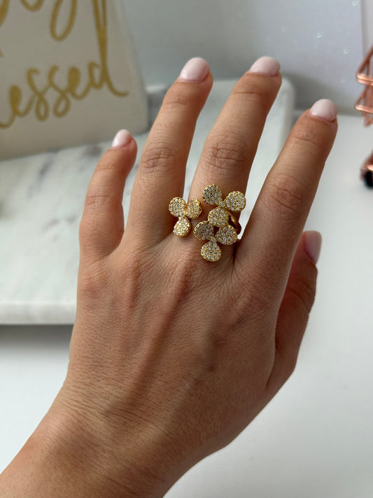 ISLA BLOOM GOLD RING