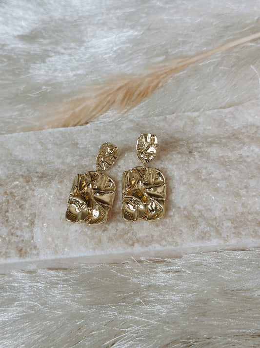 BEYON GOLD EARRINGS
